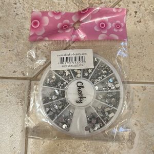 Nail Art - Rhinestones